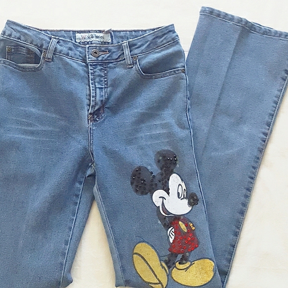 Light Blue Skinny Jeans with Mickey Mouse Appliqué